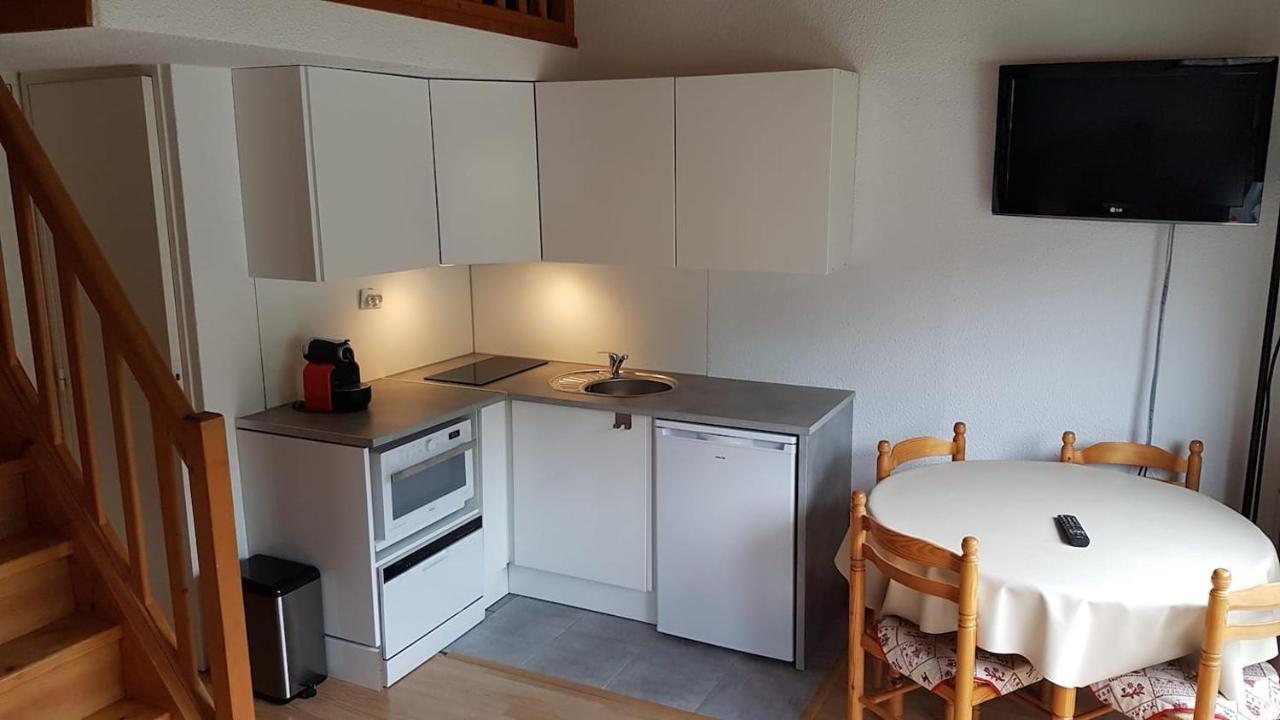 Red Apple Carroz Duplex De Charme Wifi Parking Balcon Tv Ski-Bus Les Carroz d'Araches Eksteriør billede